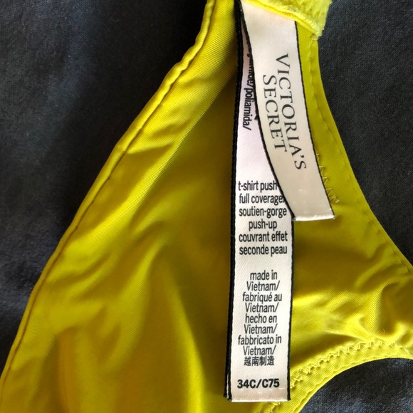 Victoria’s Secret Bra - Picture 3 of 3